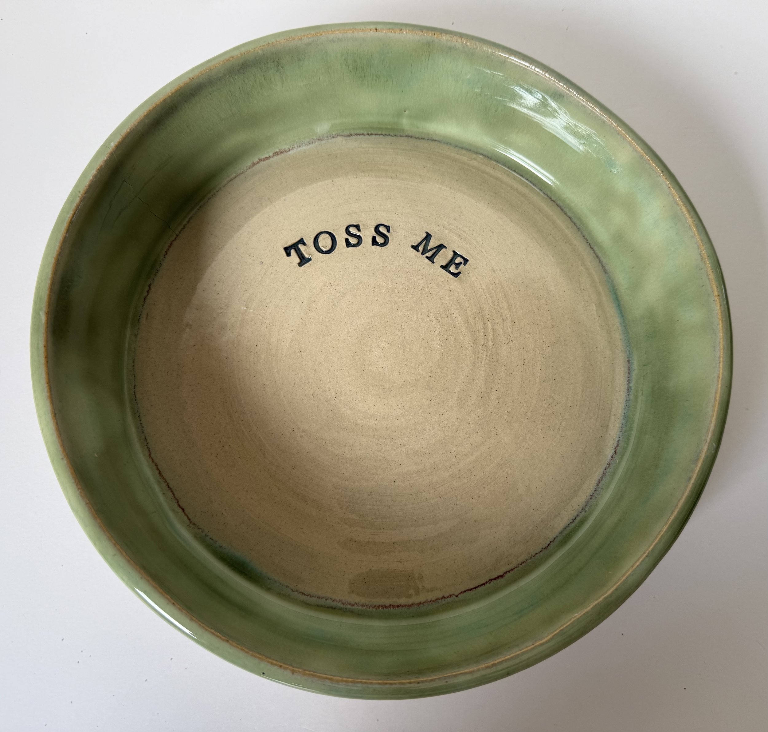 Toss Me salad bowl