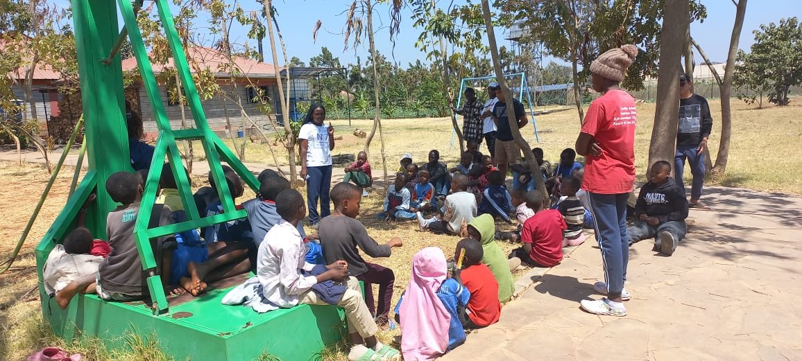 Kenya Kandisi1 copia.jpg