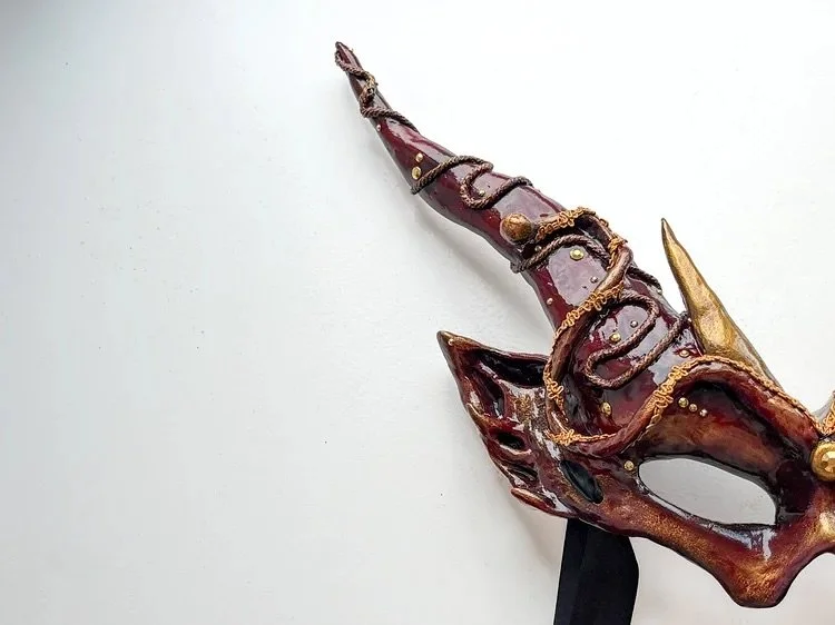 Sneak peak of the latest commission 🎭
More coming soon ✨
.
.
.
#modelmaker #maskmaker #sculptor #masquerade #paperclay #paperclaymask #maskartist #artist #maskart #horns #design #project #sculpting #painting