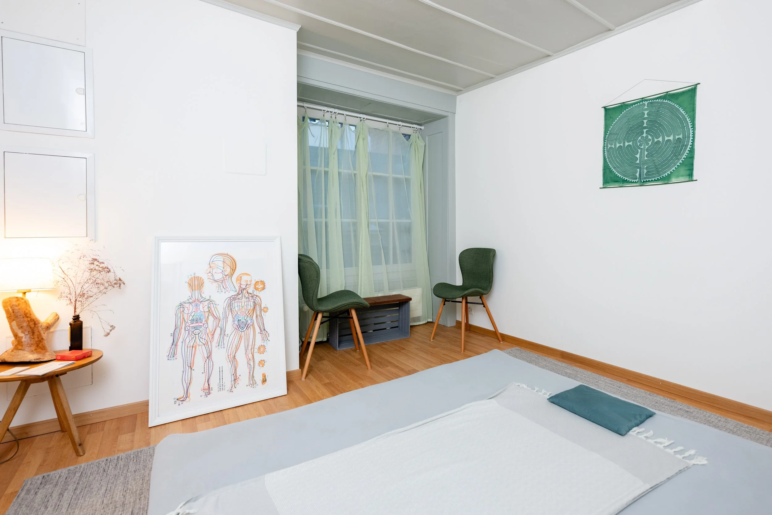 Shiatsu in Bern: Dein Weg zu mehr Gelassenheit und körperlicher Balance