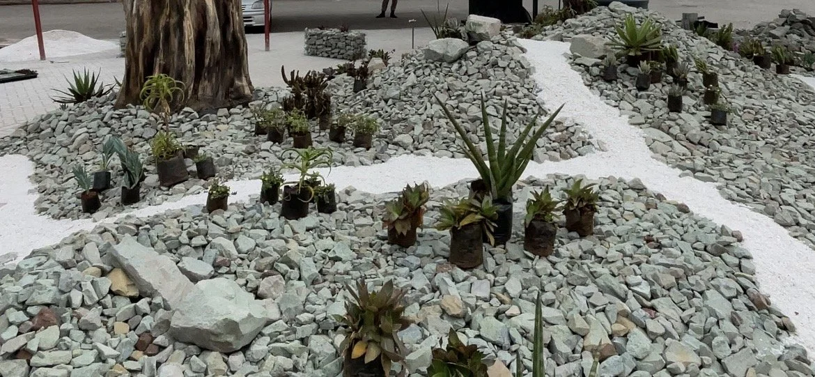 Streaming white crush 