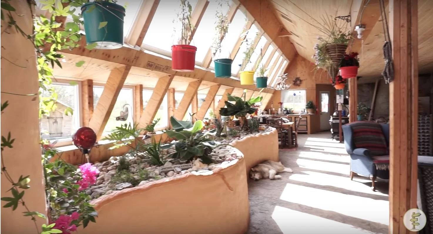 Earthship 10.JPG
