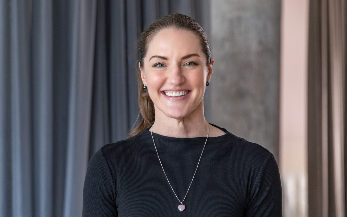 Jess Pittam — clinical hypnotherapist and RTT therapist based in Dubai