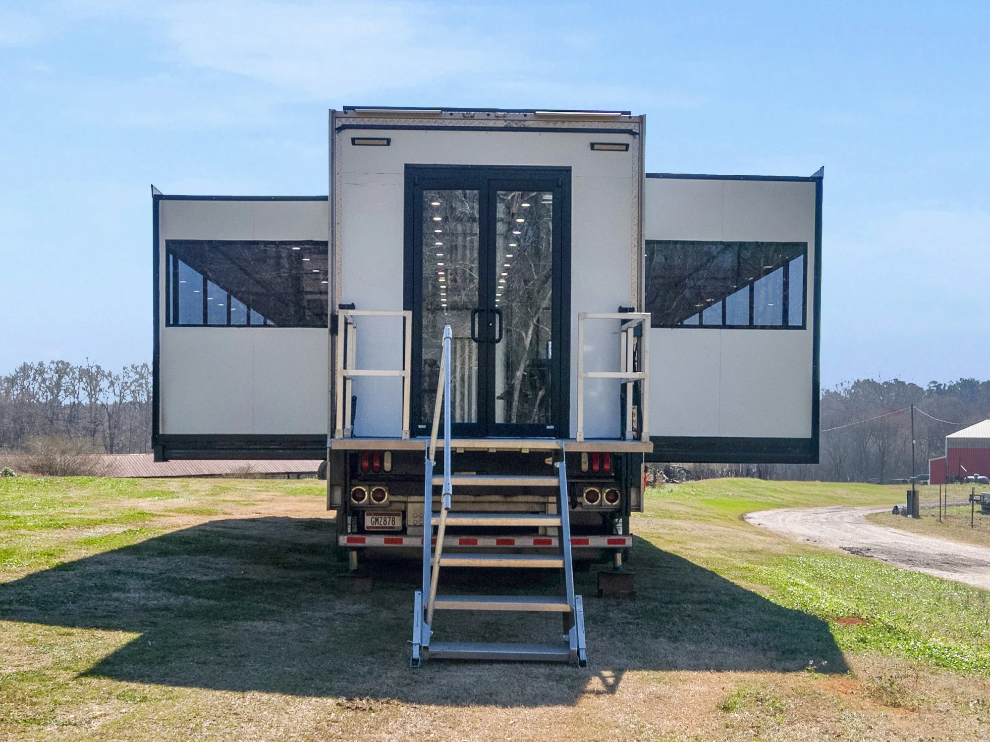 Solar Mobile Flex Space