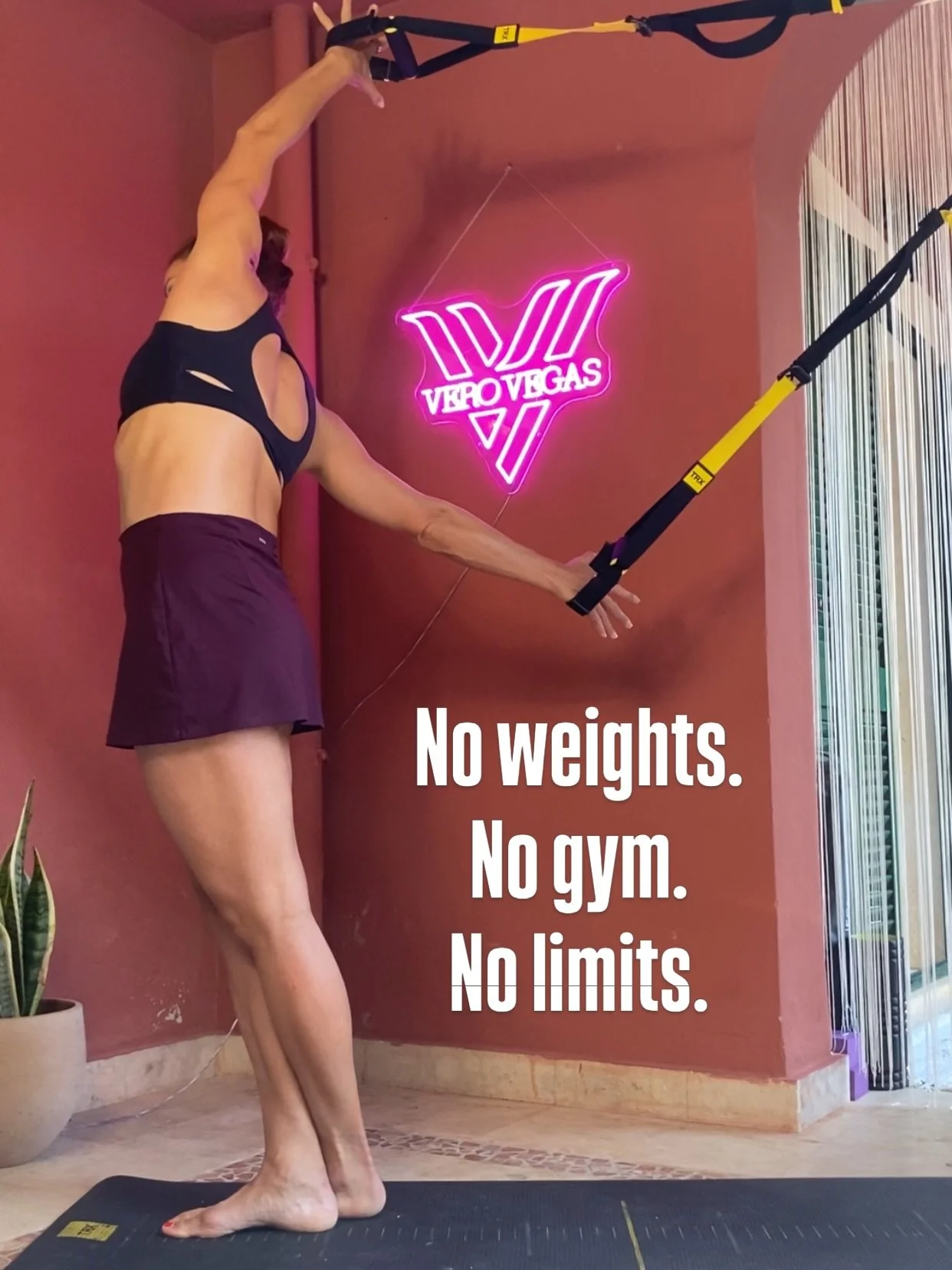 11 Wochen. Diese Frauen.🥺🥰

Keine Hanteln. Kein Gym.
Nur ein Seil 😂🤭und der Wille, st&auml;rker zu werden als gestern.

TRX ist das effizienteste Training das ich kenne. Nach 15 Jahren.

Warum?

Weil du gegen dein eigenes K&ouml;rpergewicht in je