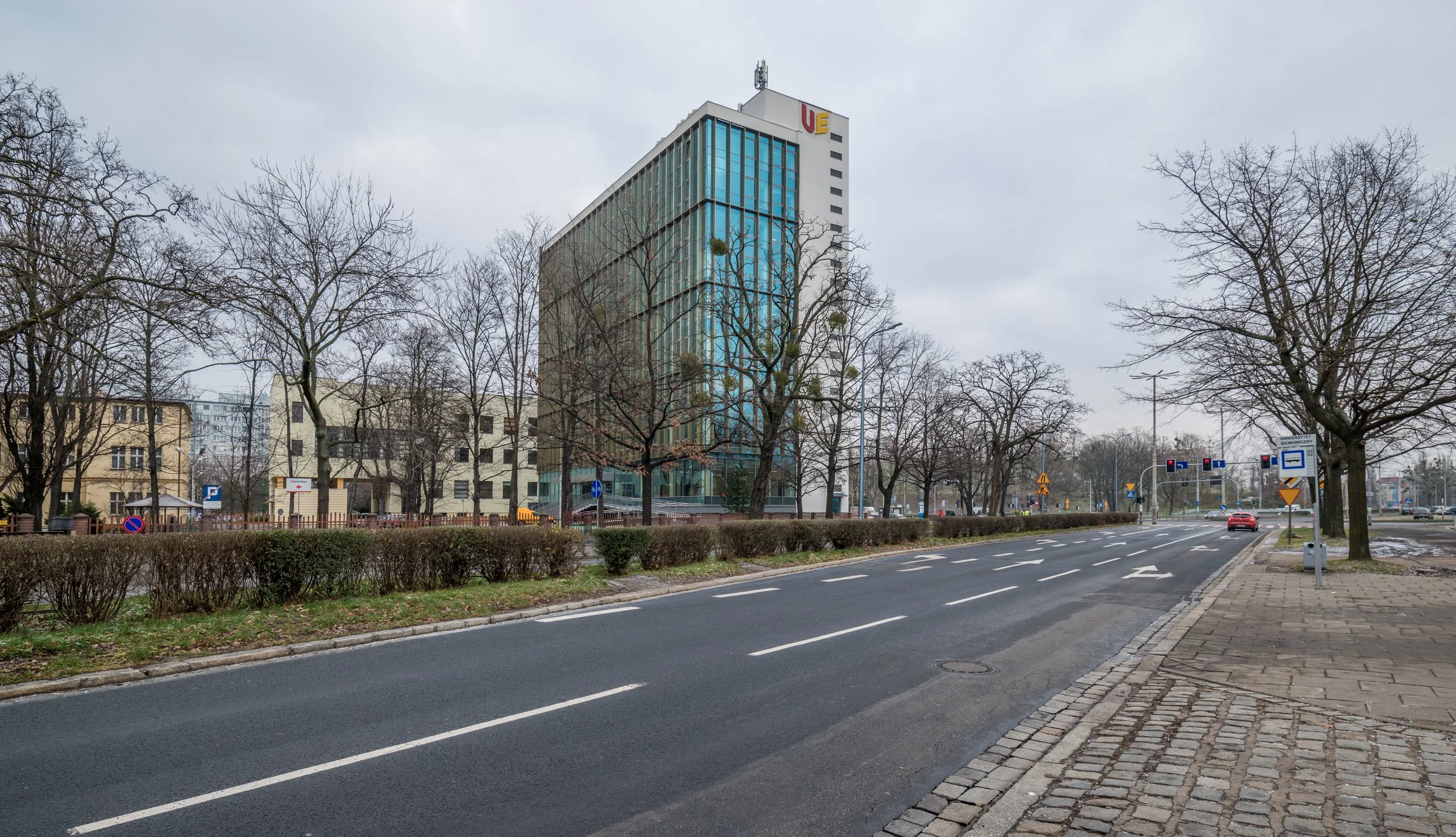 Uniwersytet_Ekonomiczny_Wroclaw-HiRes-4.jpg