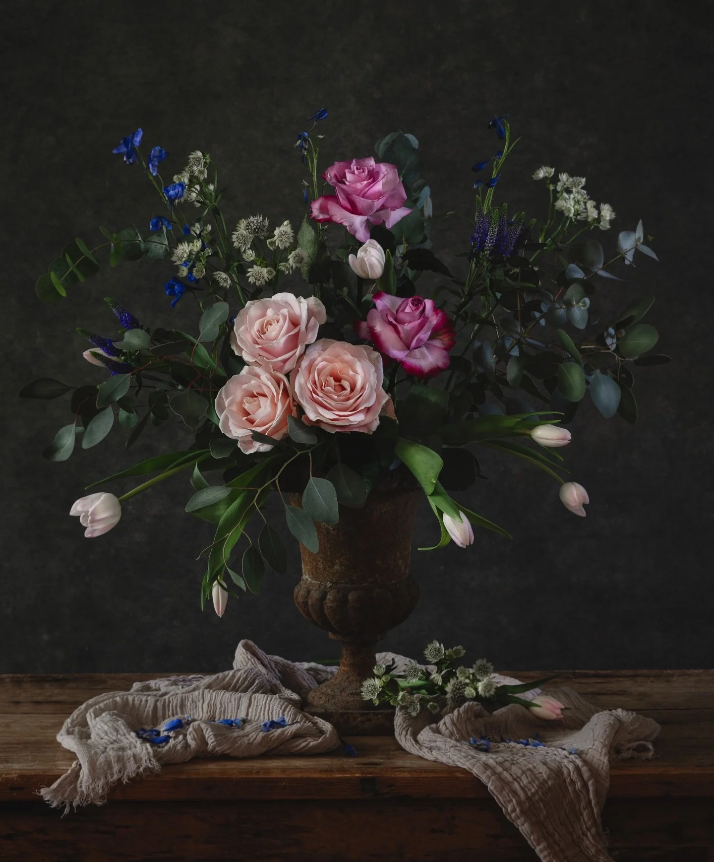 S t I l l n e s s 

Sometimes life feels overwhelming. 
So much noise, movement, and pressure to keep going. We&rsquo;re always trying to figure things out, fix everything, and stay productive. 
But stillness is not laziness. 
It&rsquo;s a choice to 