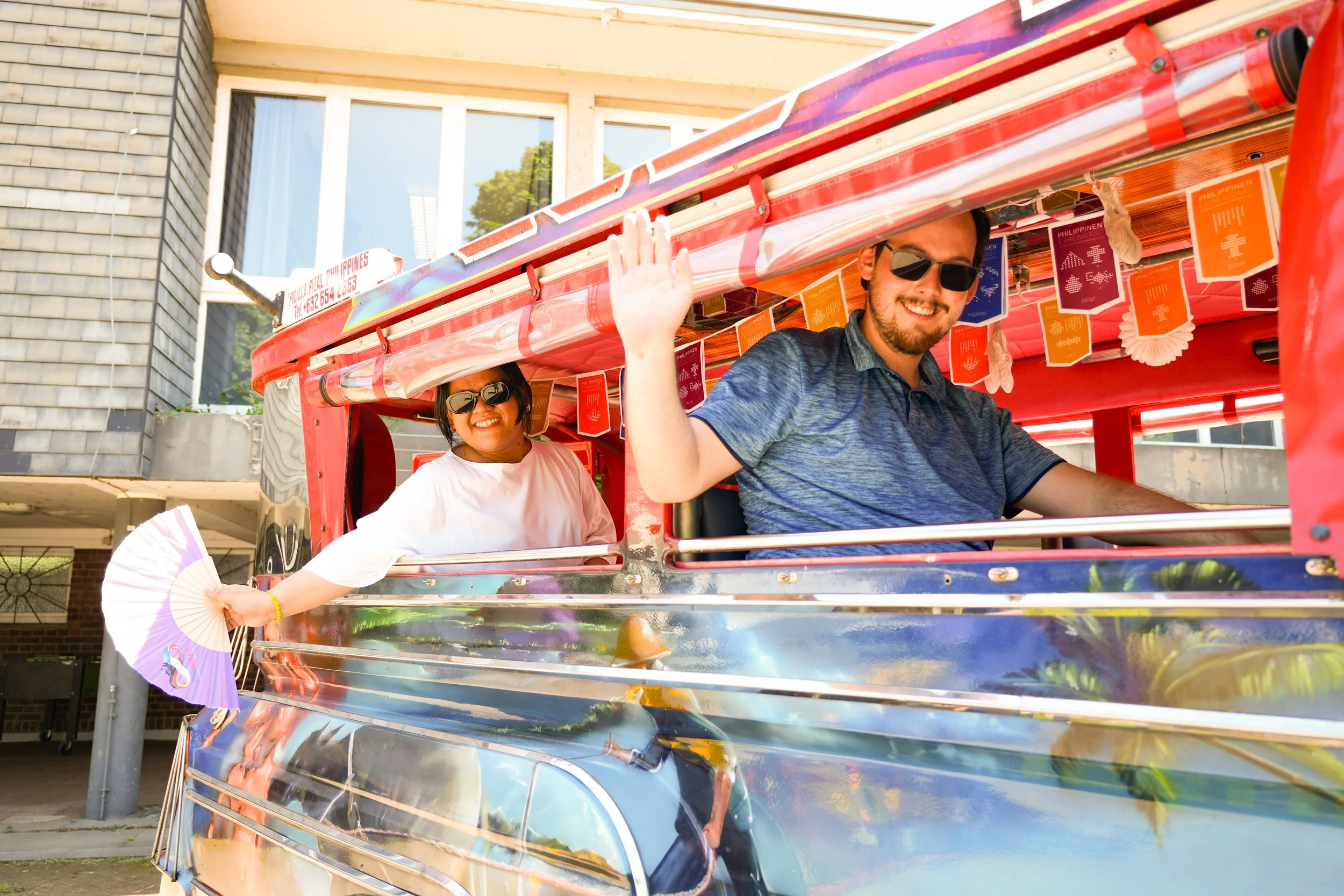 [19] Jeepney.jpg