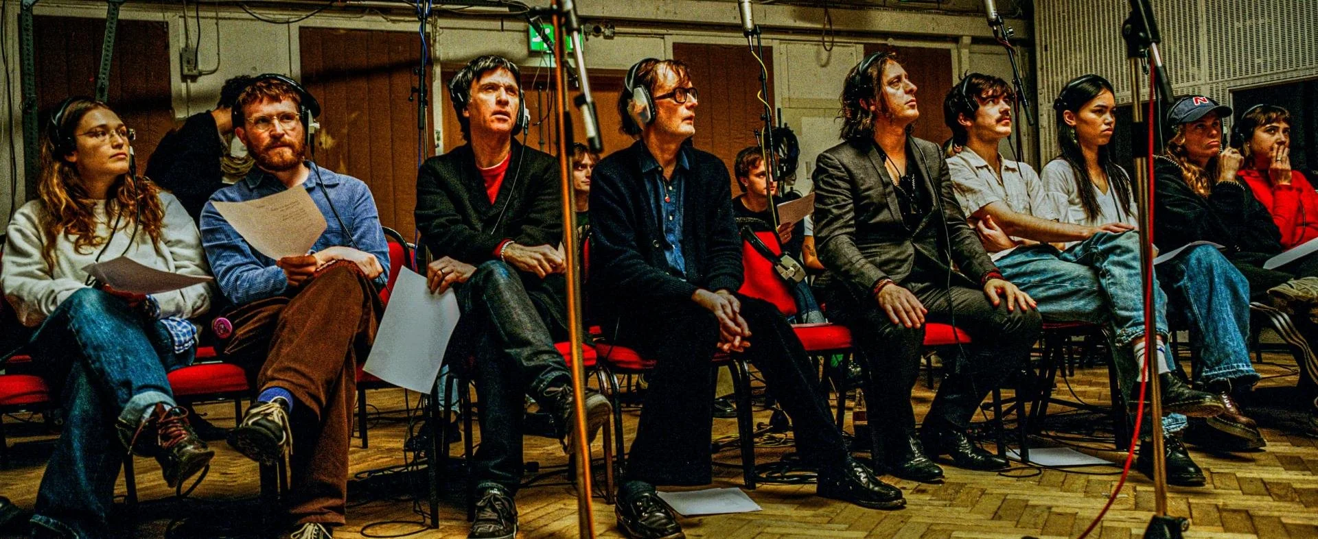 HELP(2) - Damon Choir - Lawrence Watson - @lawrencewatsonphotography - 1.jpg