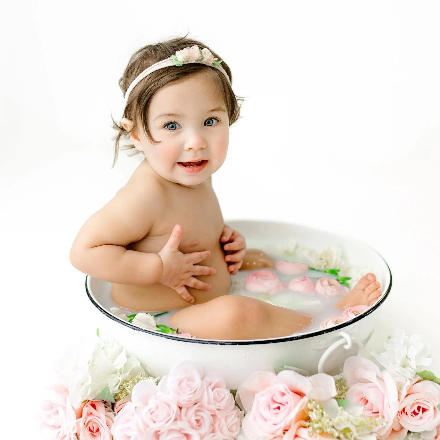 Baby milk bath photography Syracuse, NY
