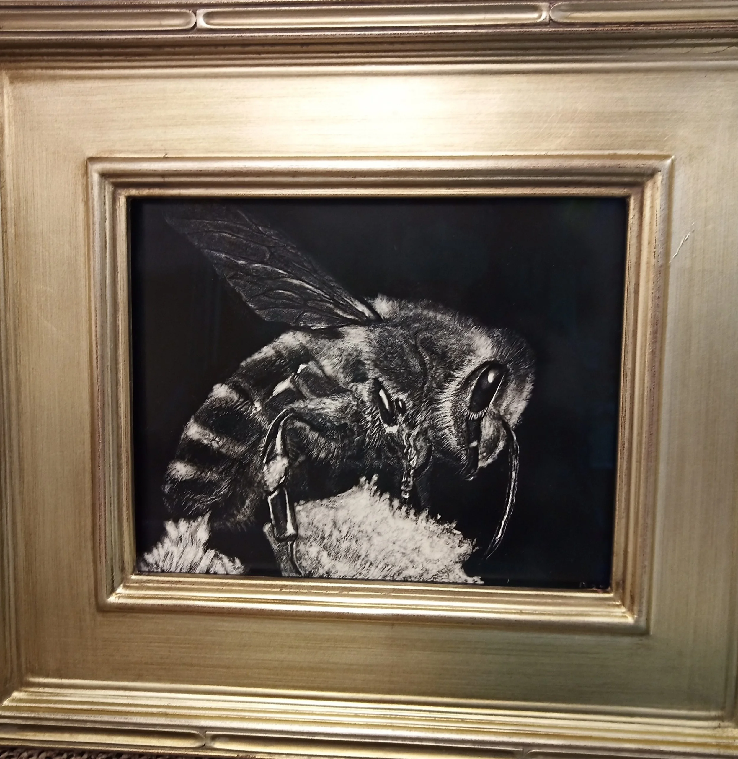 Bee — Your Site Title