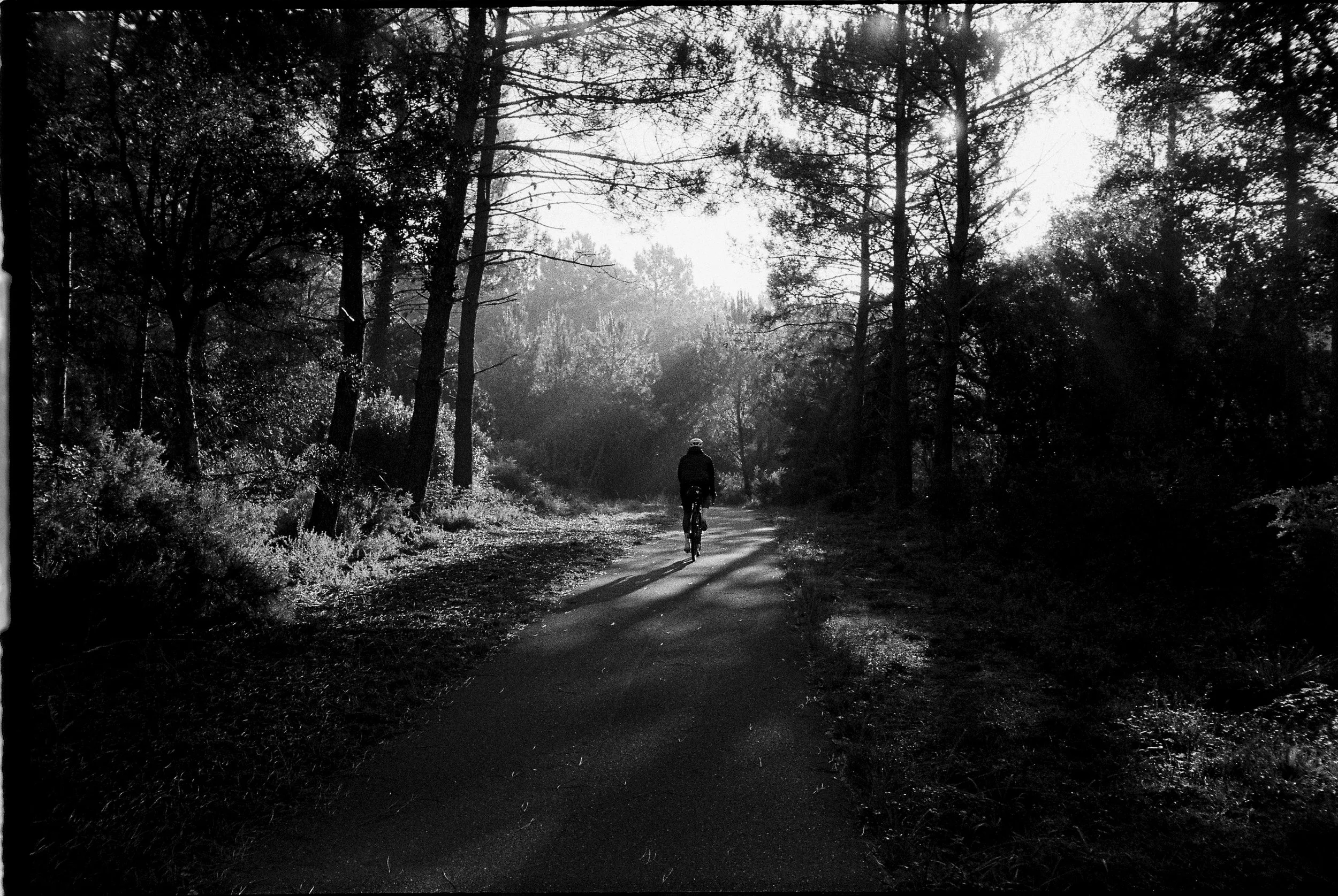 Bikepacking with a Point&amp;Shoot camera.