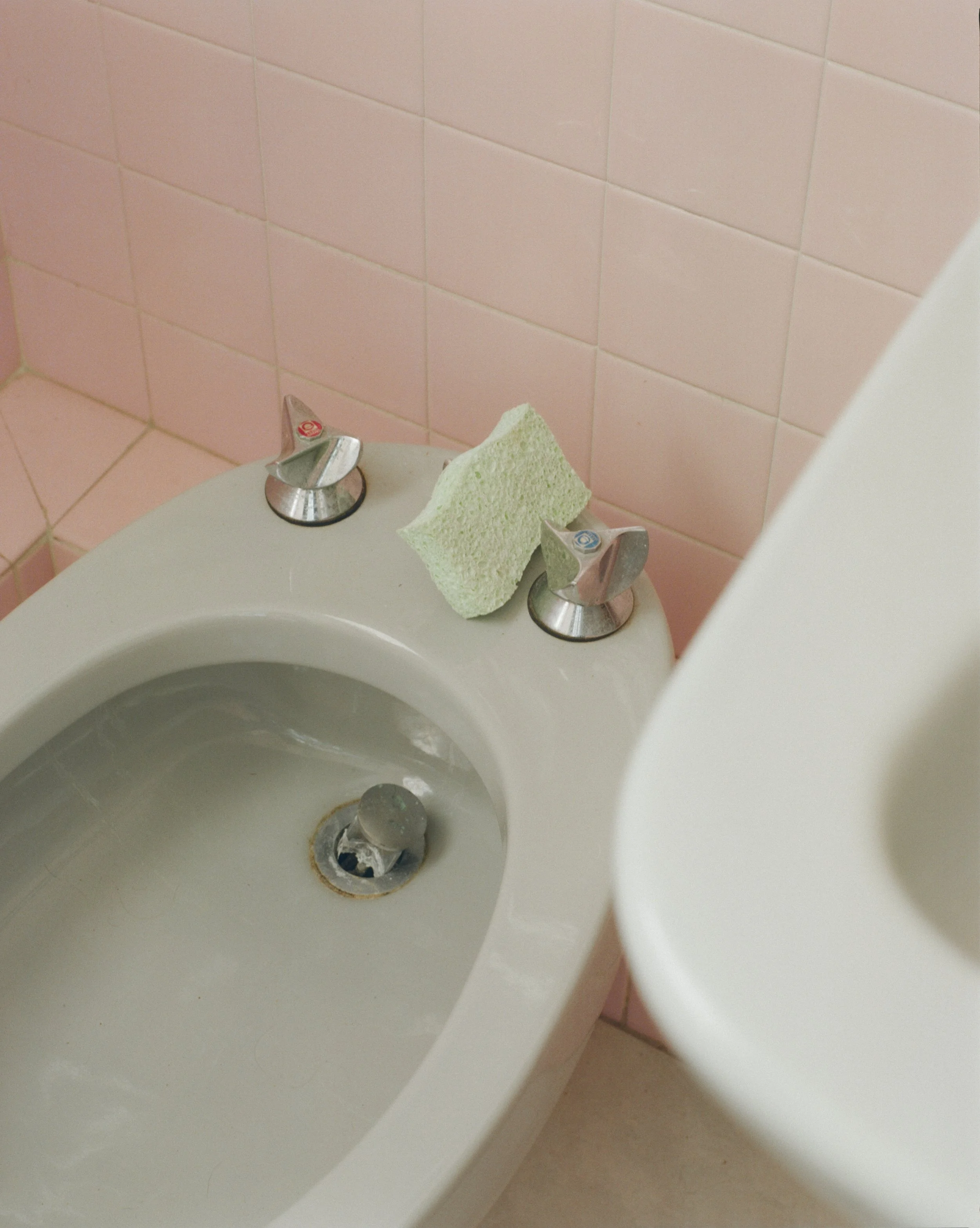 Liminal Gold 200-4.jpg