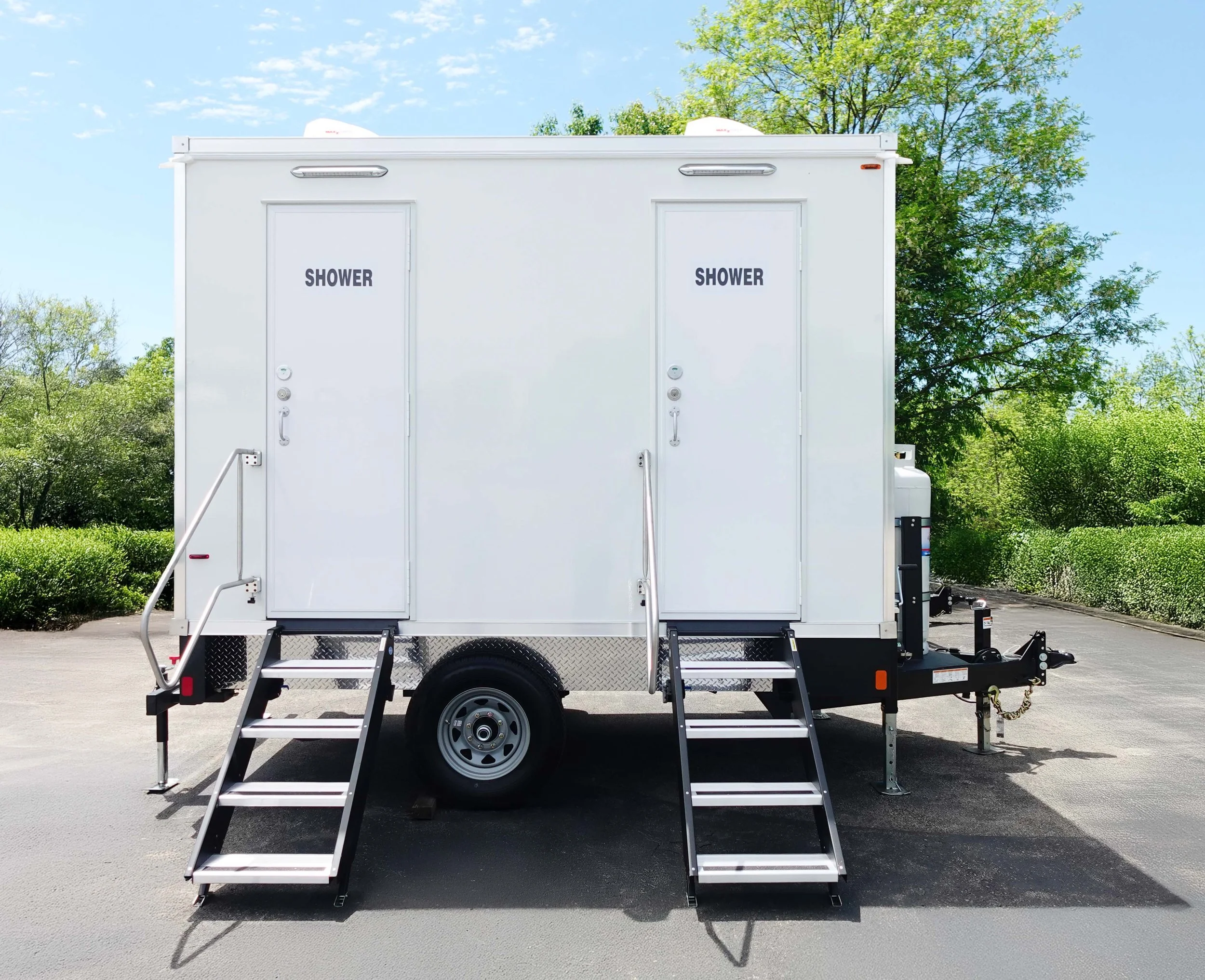 2private shower1.jpg