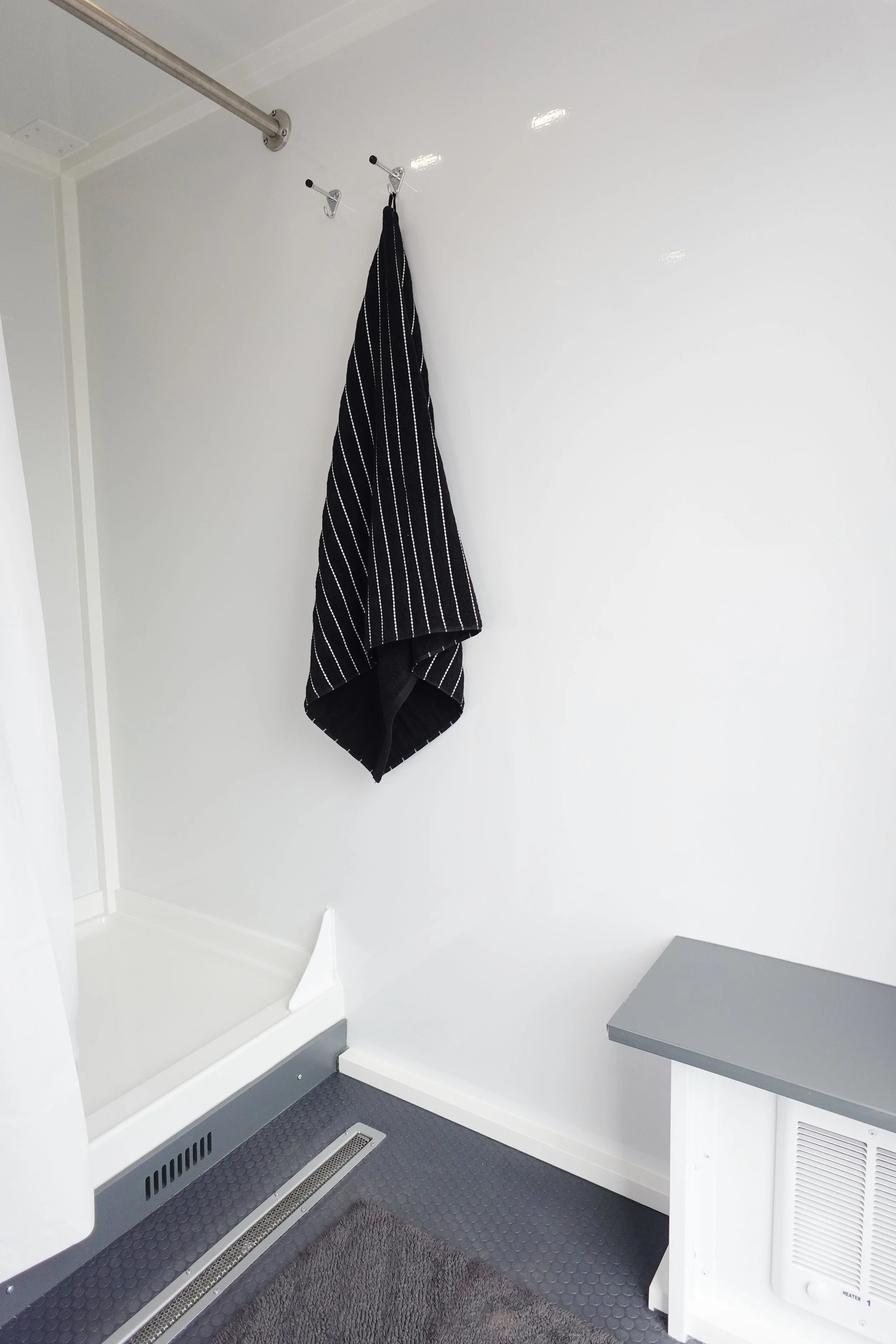 2private shower6.jpg