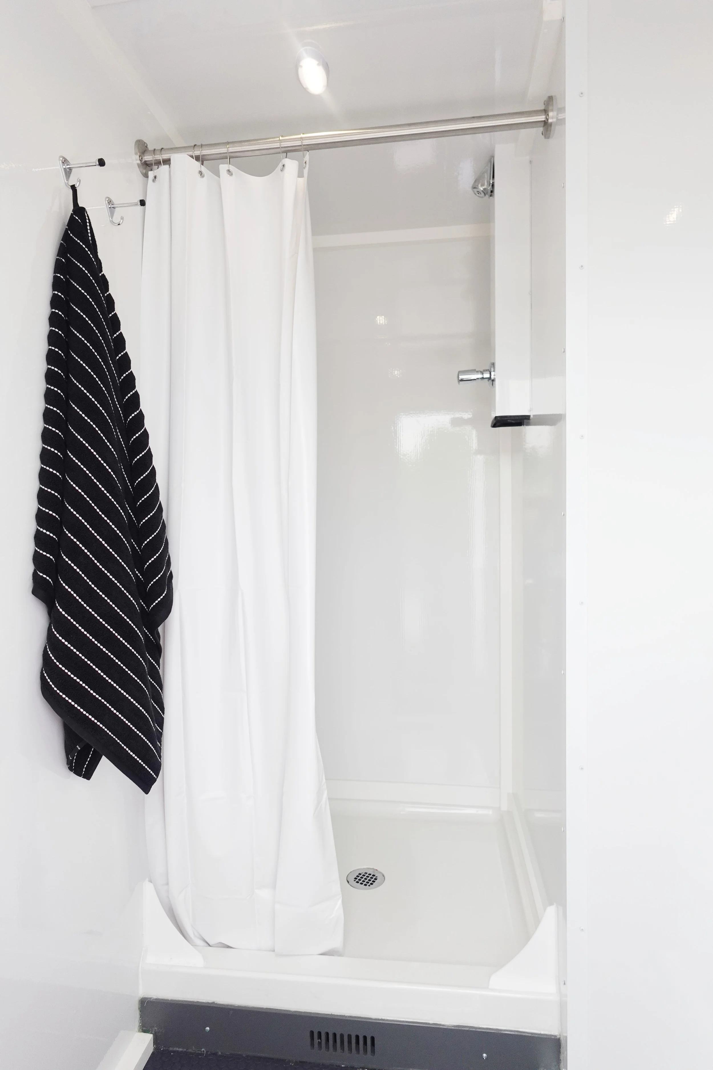 2private shower4.jpg