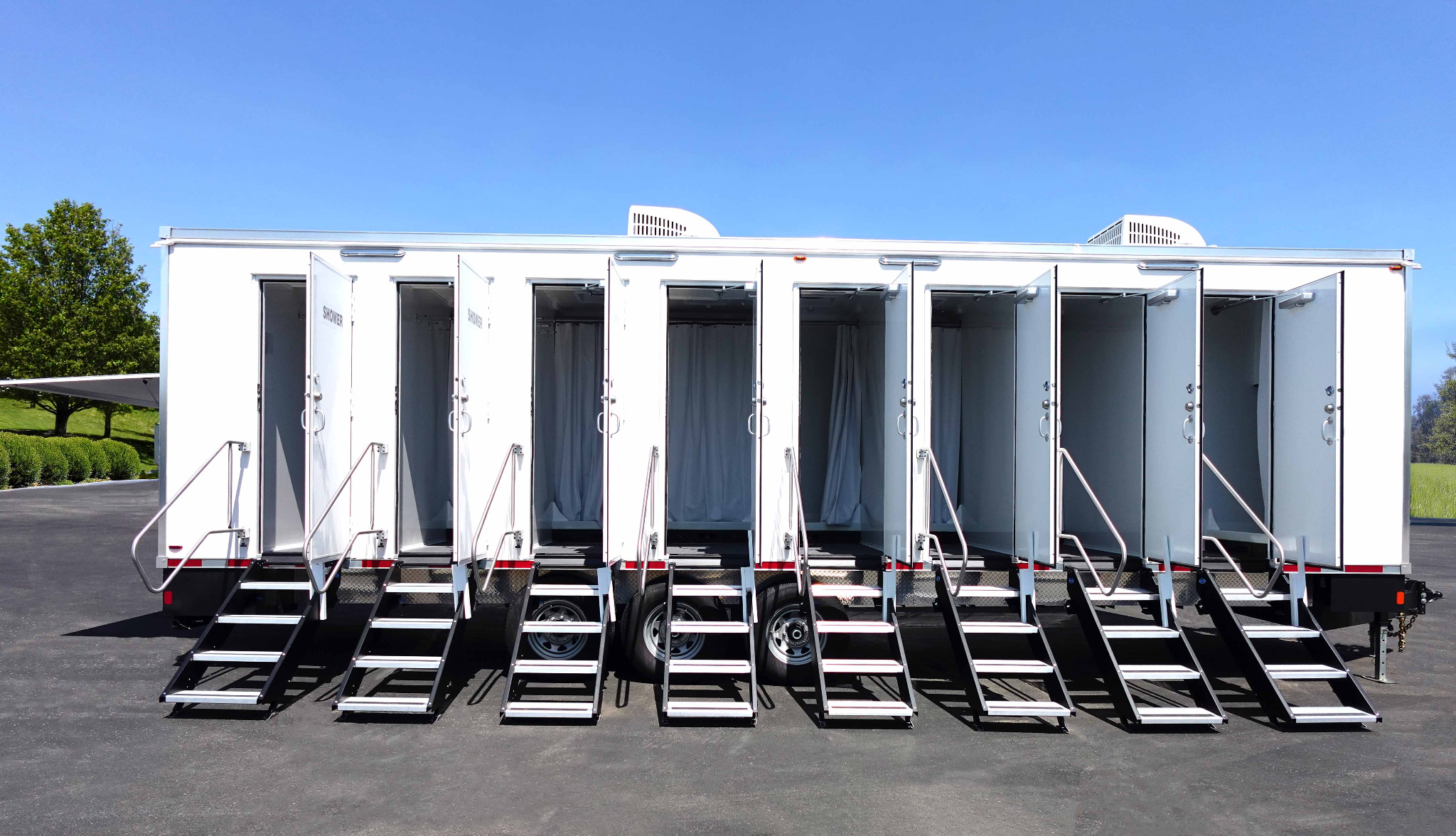 8 Private Station Shower Trailer with 4-Rear Handwashing Sinks