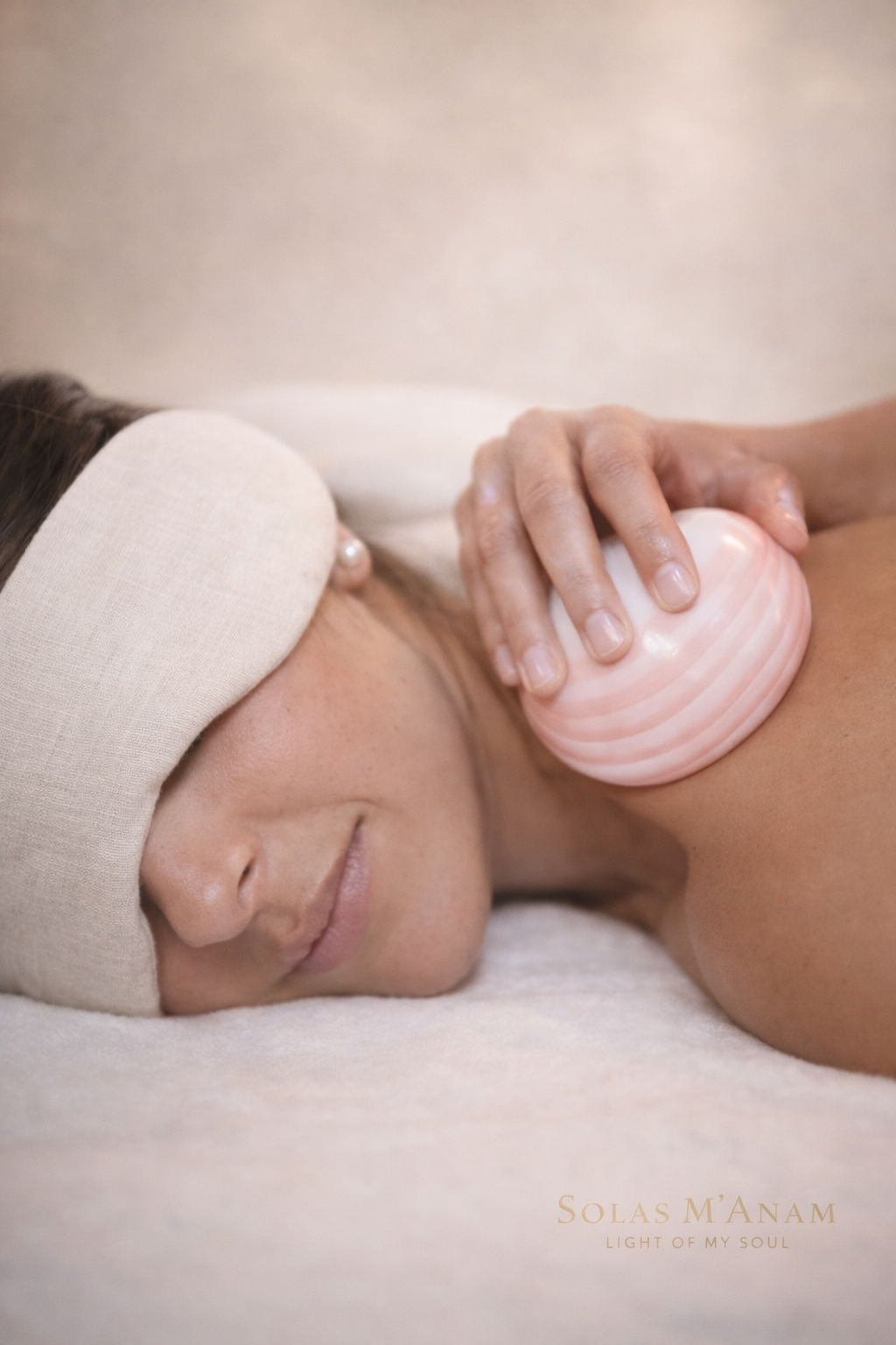 Lava Shell Massage