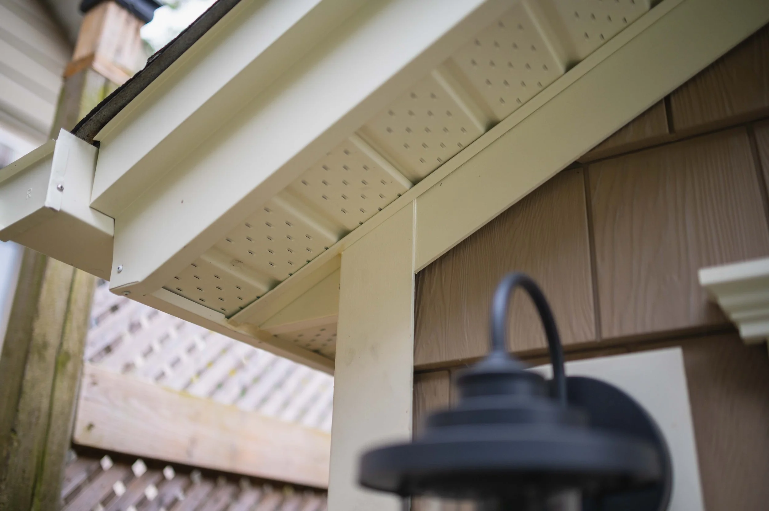 Jaybird Exteriors - Garage Siding-6.jpg