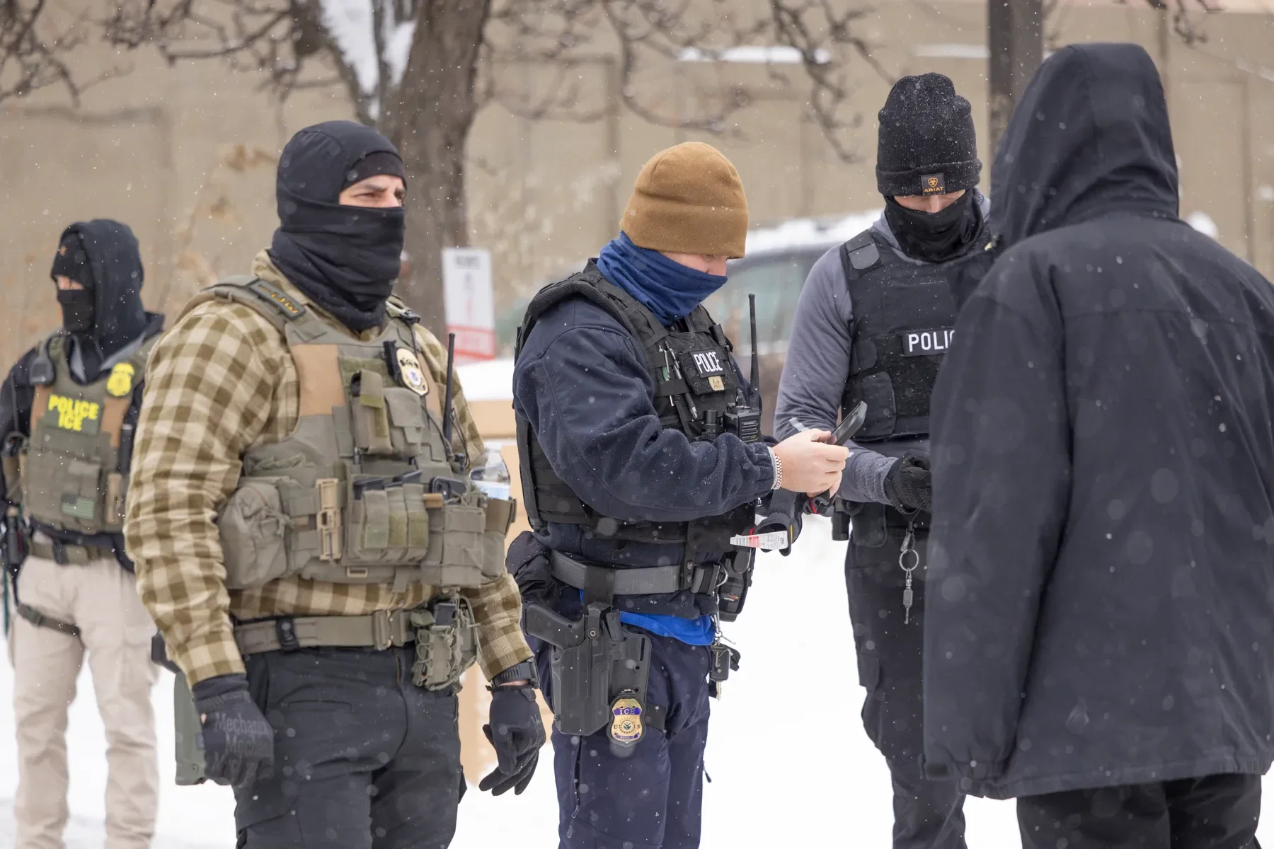 Sahan Journal: Should you call 911 on ICE? What can local police do, if anything?