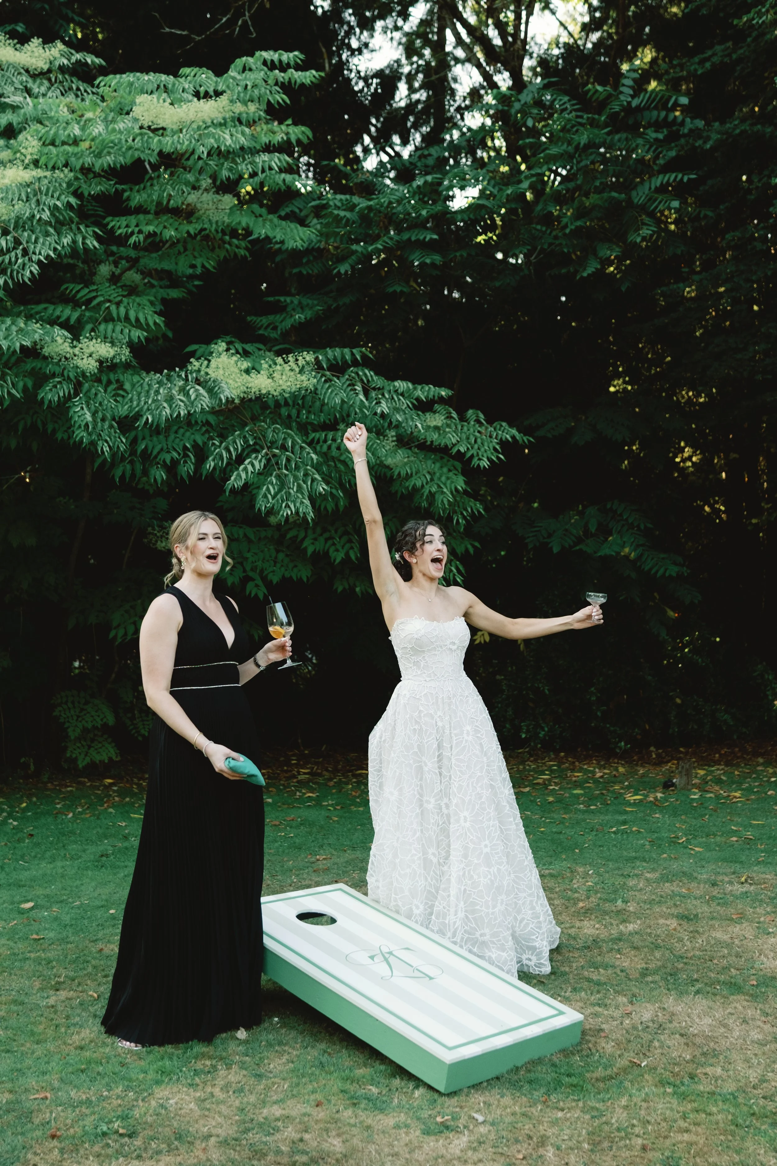 BeigeWeddings-LauraTaylorWeddingHL-201.jpg