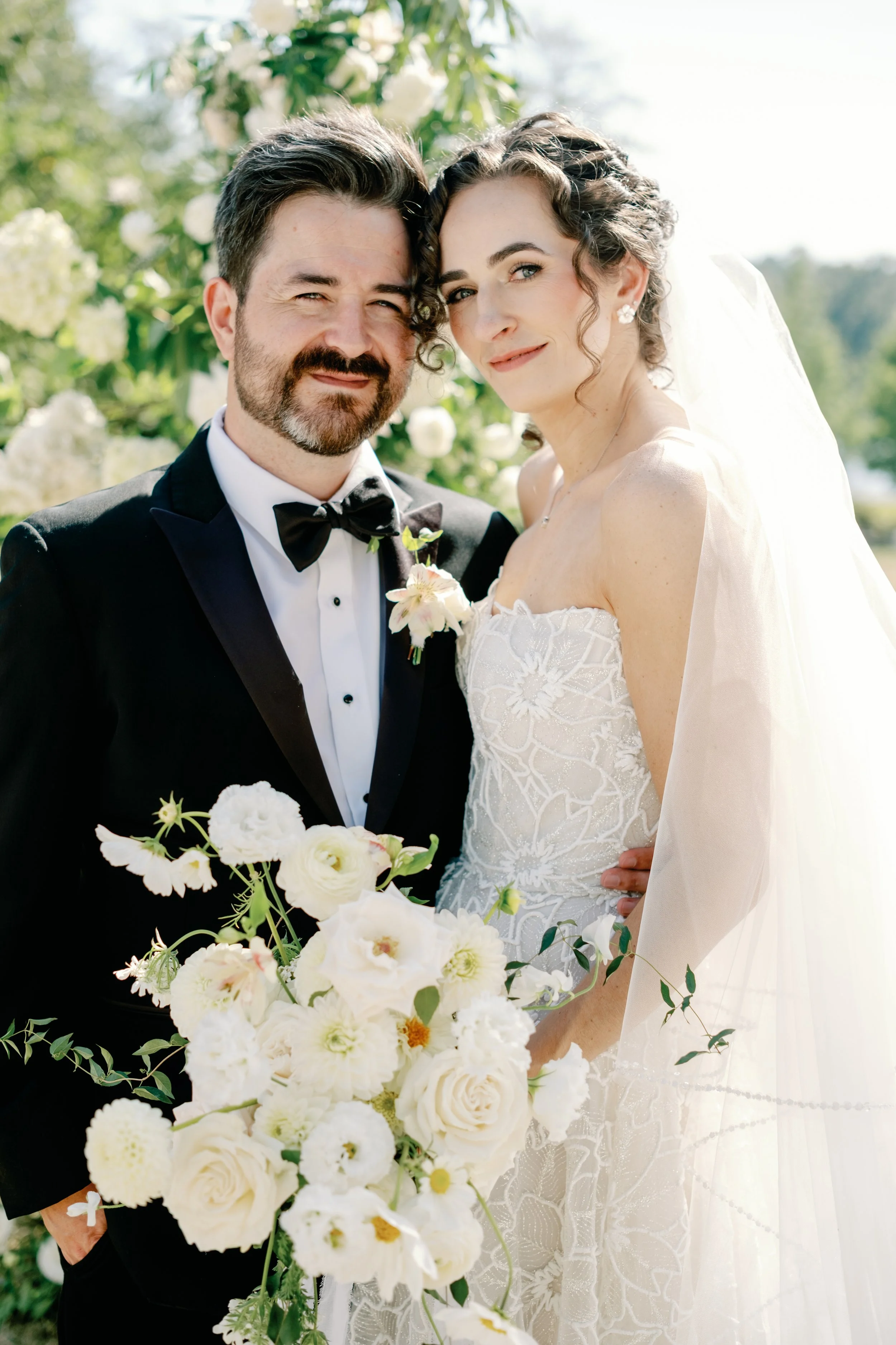 BeigeWeddings-LauraTaylorWeddingHL-71 (2).jpg