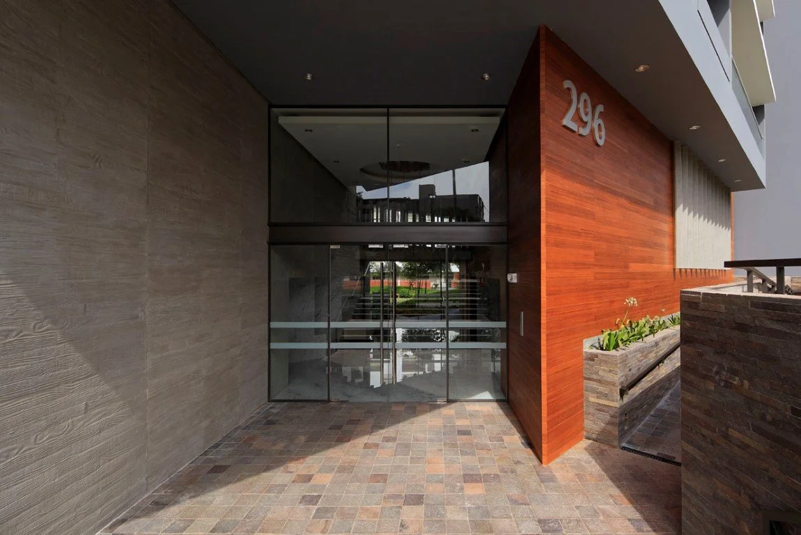 vidrios ventanas y mamparas edificio multifamiliar central park san isidro