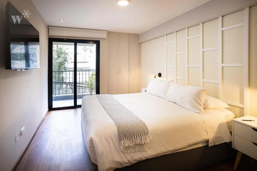 edificio multifamiliar alcanfores 1262 ventanas y mamparas volterra