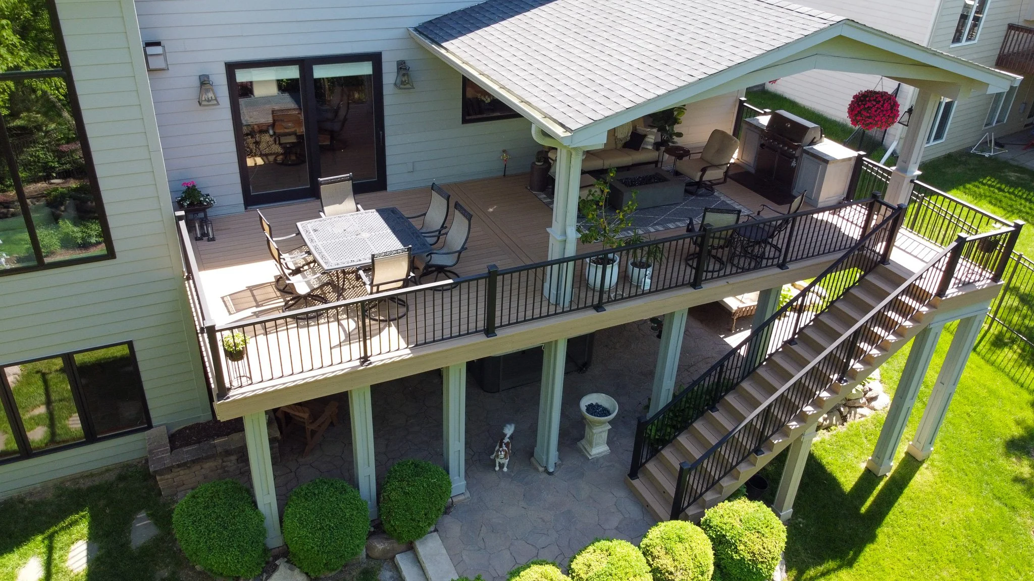 Deck contractor Johnston Iowa