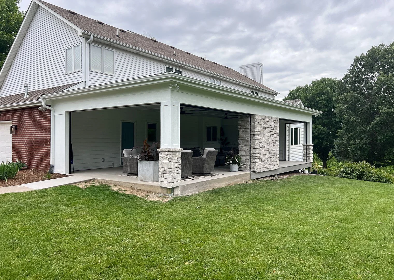 BetterBuilders Images_0000s_0001_62B570C1-70DF-4369-9365-7ED357833F5A_1_102_o.jpg