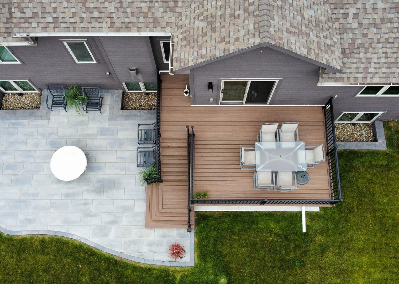 BetterBuilders Images_0000s_0002_elegantoutdoorexpansionthumbnail.jpg