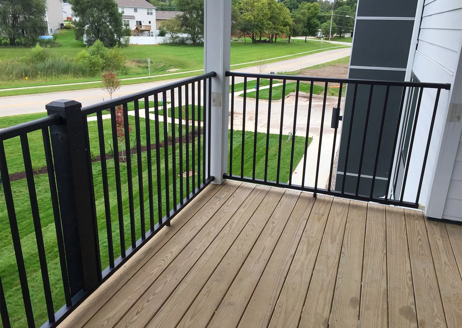 BetterBuilders Images_0000s_0000_Skiline.jpg