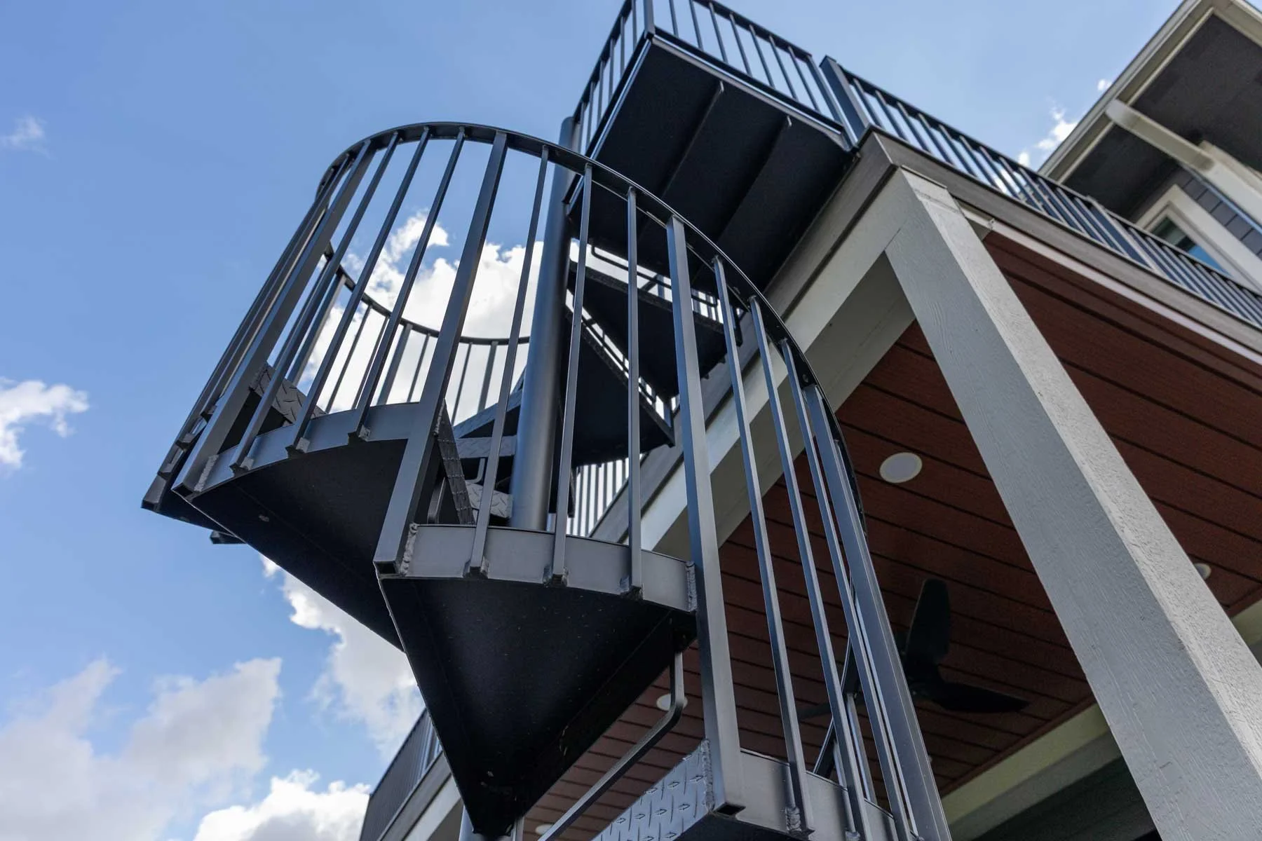 Spiral staircase deck Urbandale