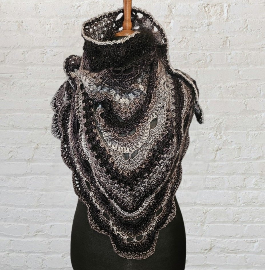 Virus meets Granny / Grandma's German Shells Multiway Shawl / Scarf CROCHET PATTERN