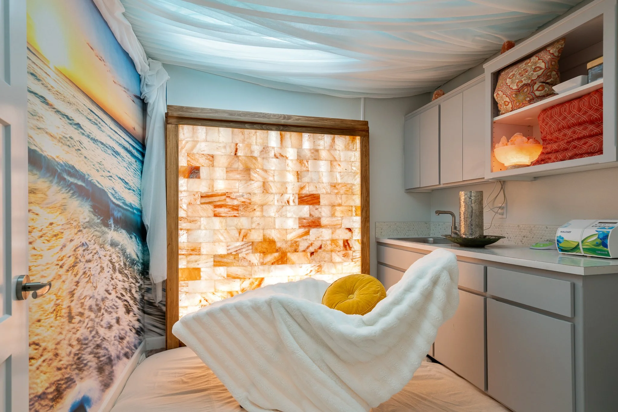 salem-salt-therapy-room-commercial-photography.jpg
