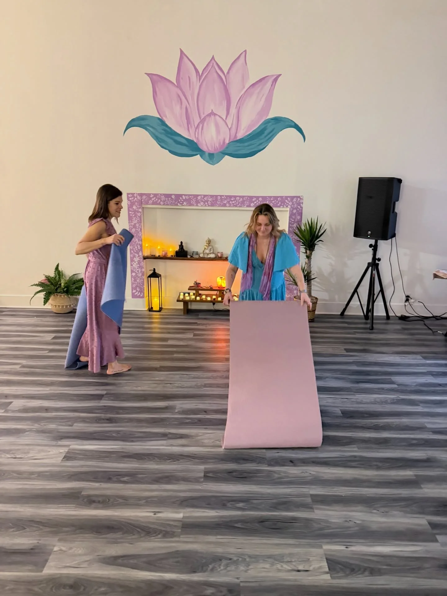 Tomorrow we roll out our yoga mats and start the very first class at The Lotus Collective with Lotus Rise Flow🪷✨ ekkkkkk!!!

And if we&rsquo;re being honest, we&rsquo;re emotional. And a little nervous. This studio has lived in our hearts long befor