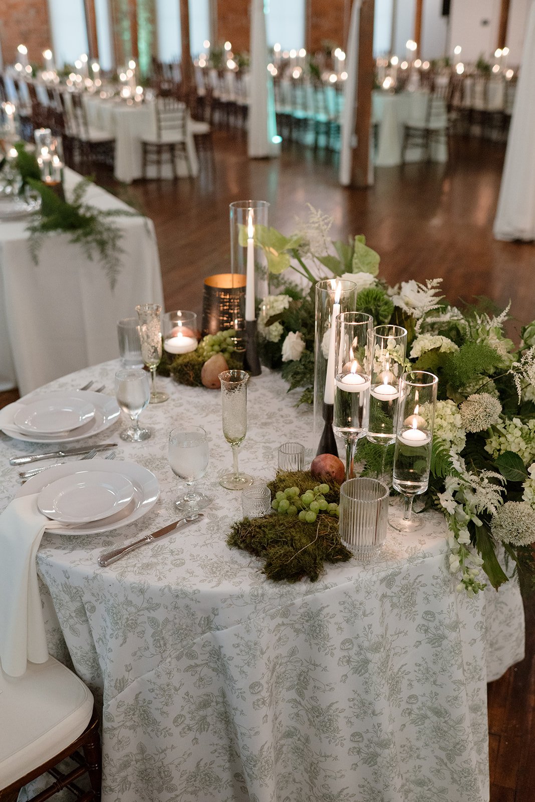 enowen-photography-madi-jonathan-wedding-reception-5_websize (1).jpg