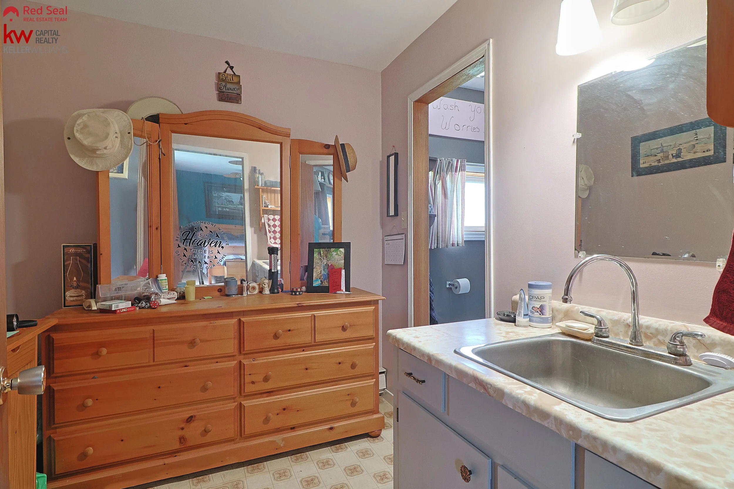 22 mas bath 1.JPG
