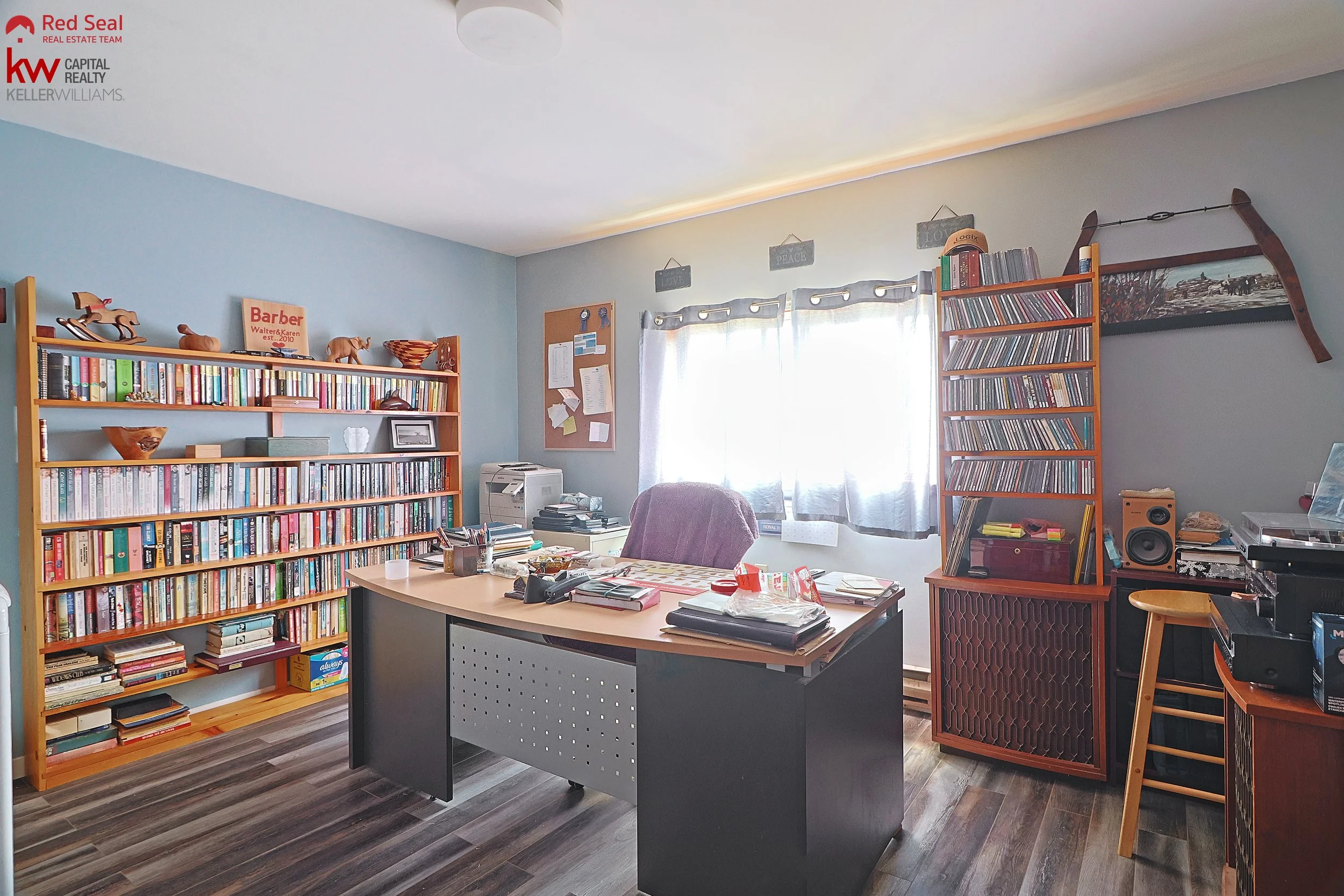 25 office 1.JPG