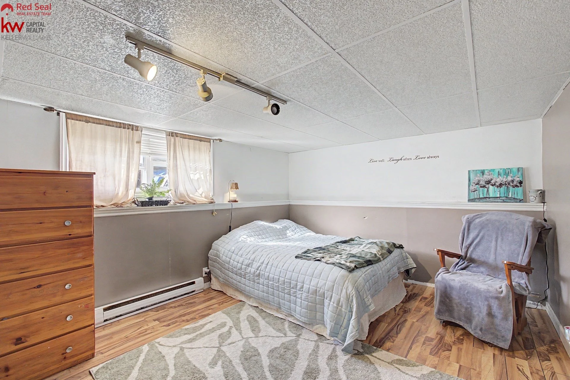 26 low bed 1 1.jpeg