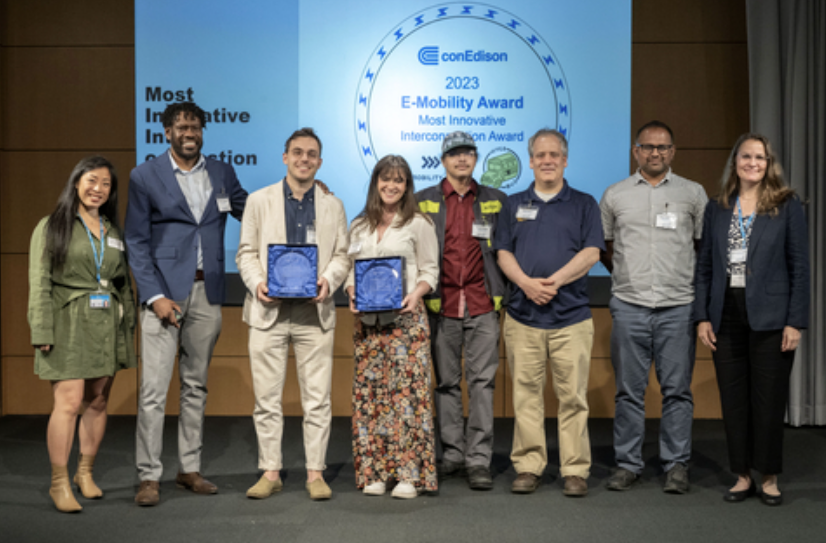 Electric School Bus Charging Project Celebrated with "Most Innovative Interconnection Award”