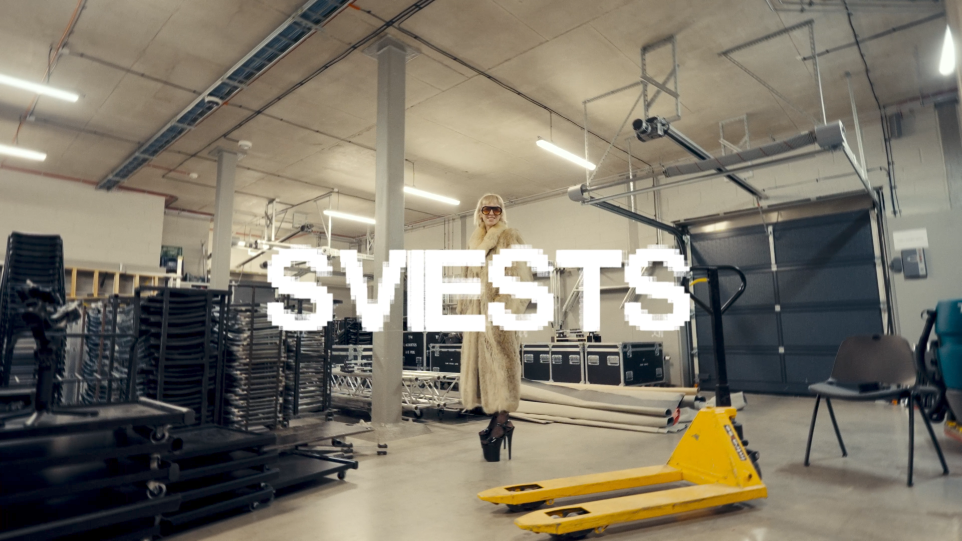 SVIESTS X SEXY VFX SFX FINAL.00_00_50_23.Still004.png