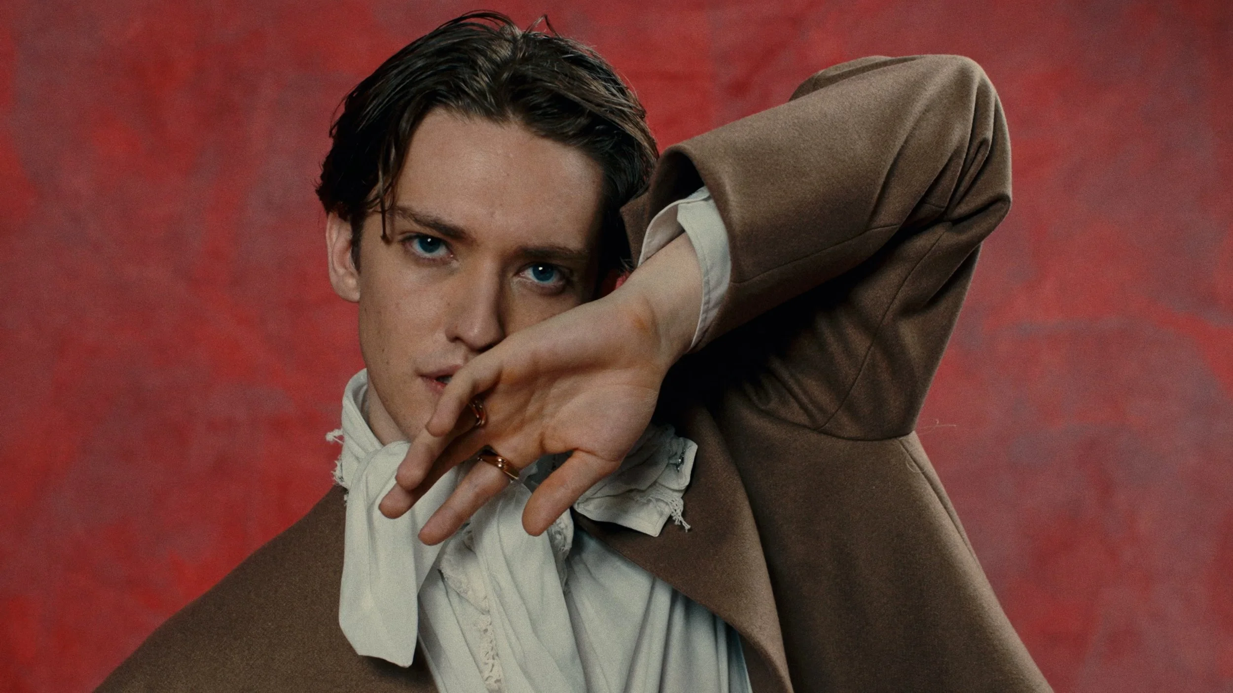 JM X VOGUE GER 16x9.00_00_00_00.Still001.jpg