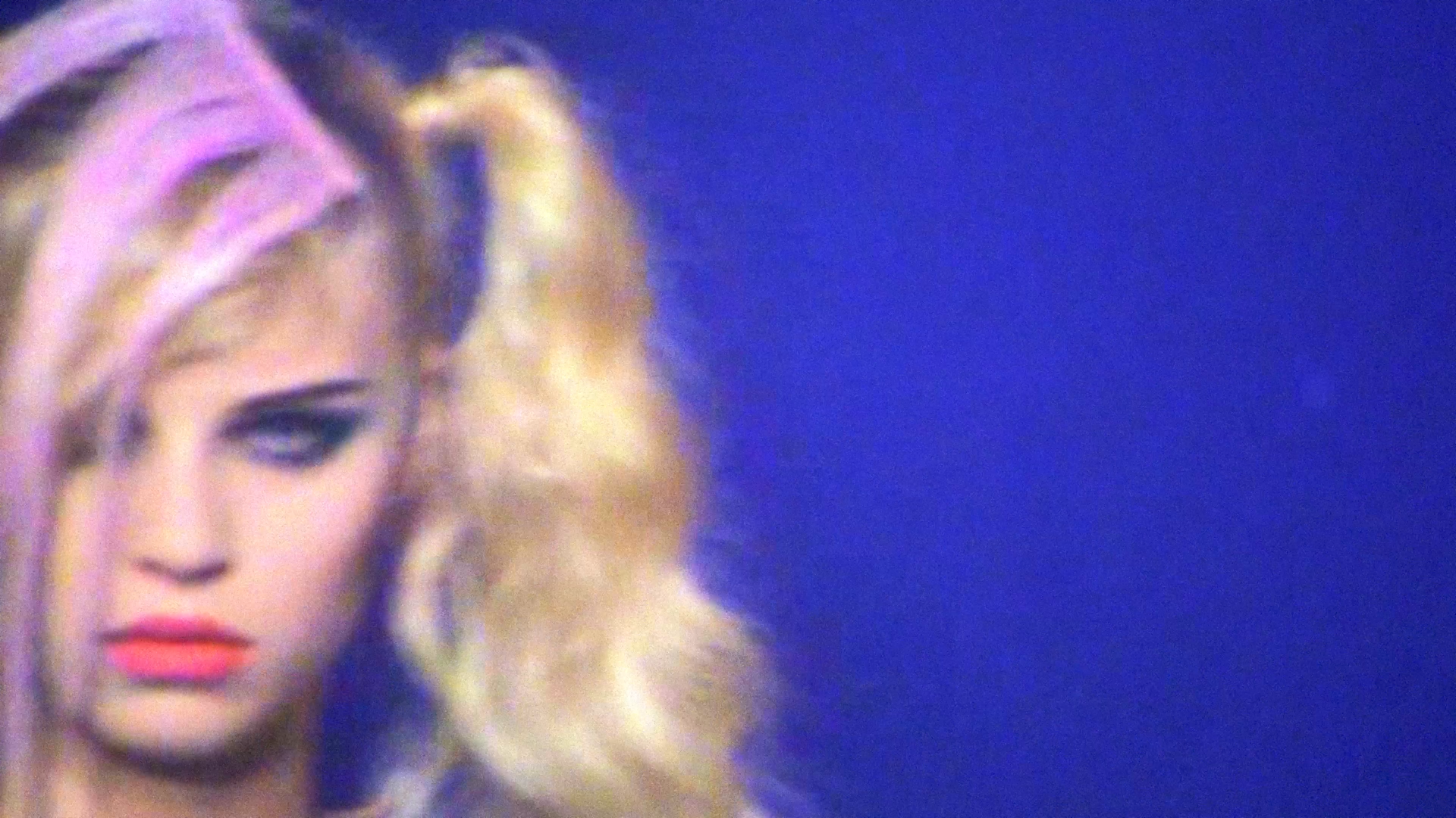 SVIESTS X SEXY VFX SFX FINAL.00_01_32_24.Still012.png