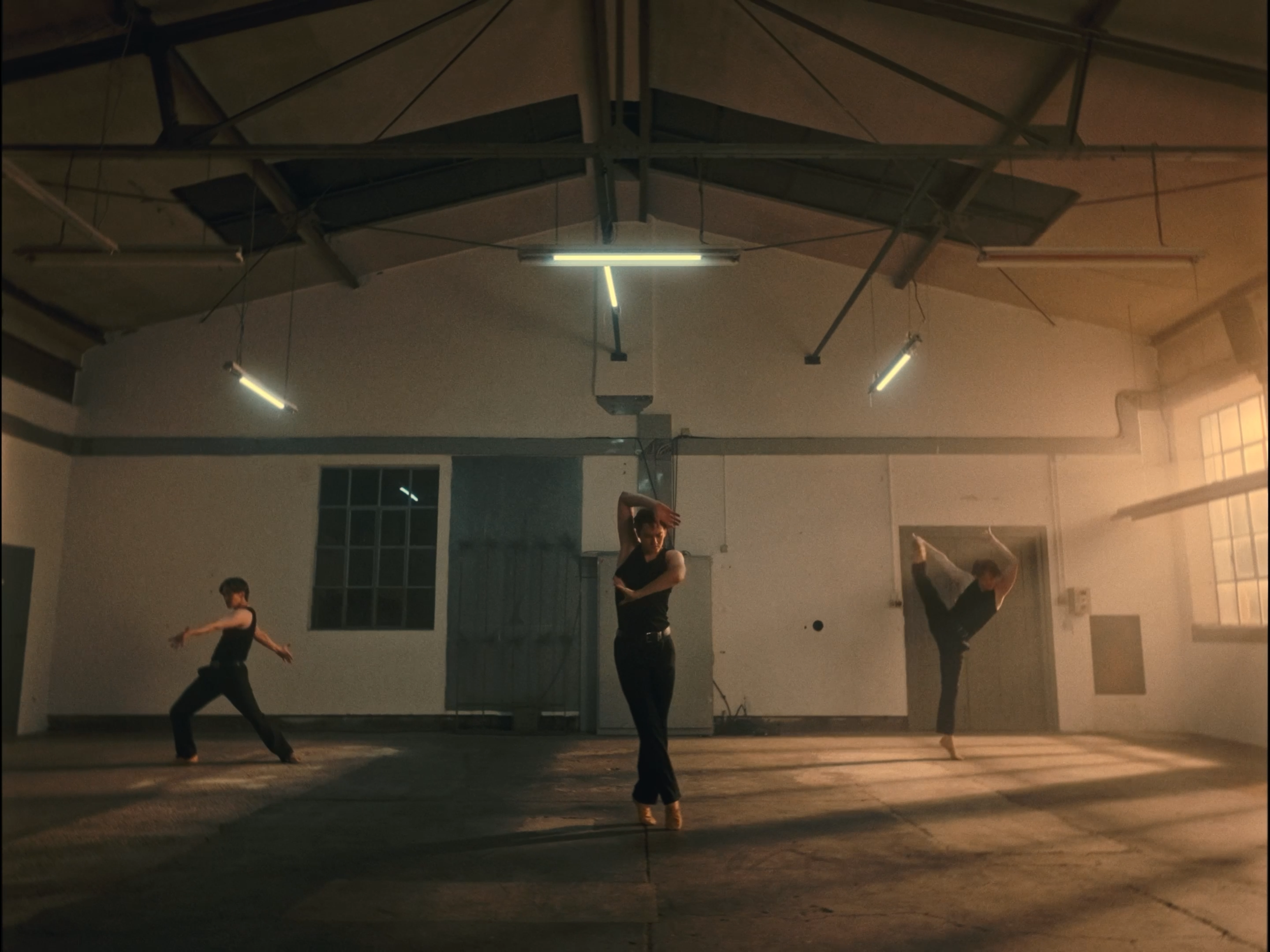 JM X DP 4x3.00_00_28_06.Still007.png