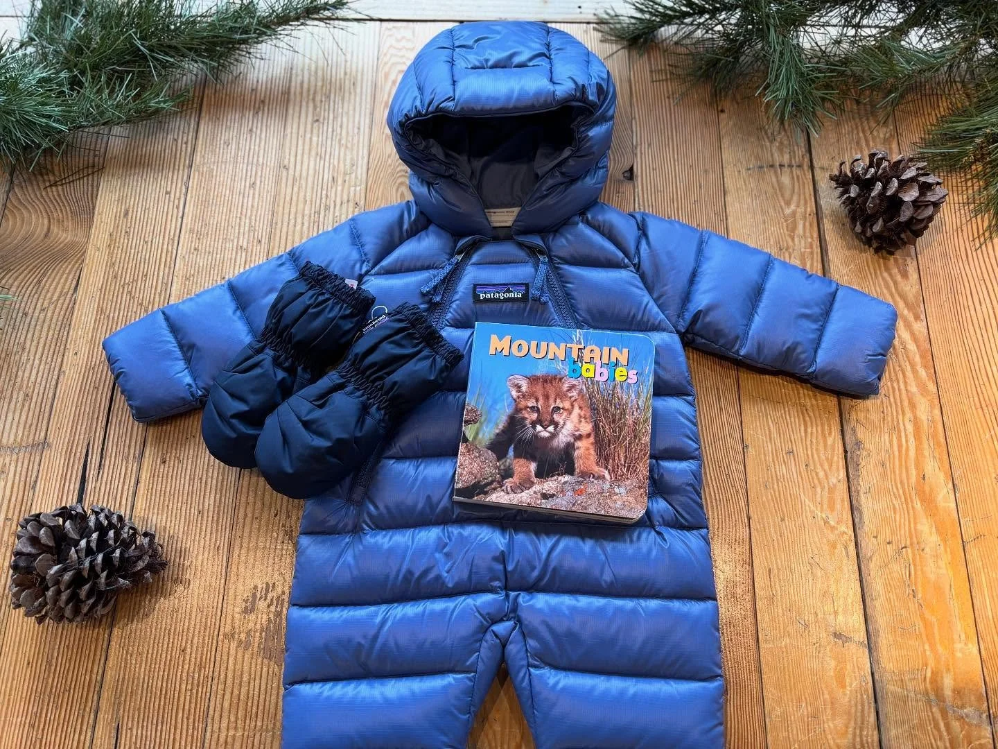 Gifts for the adventure baby in your life 🎄
