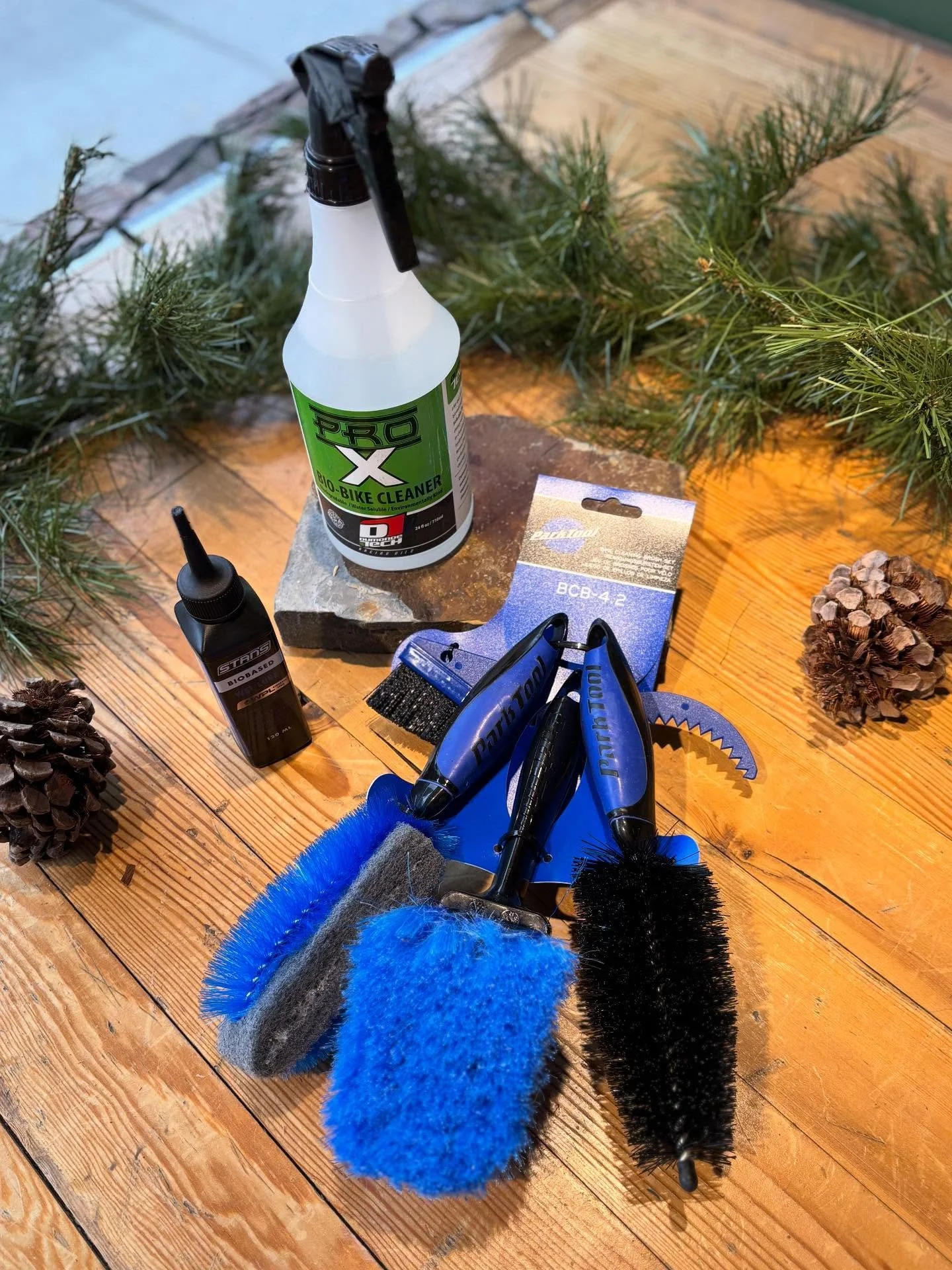 Gift ideas for the cyclist on your list 🎄