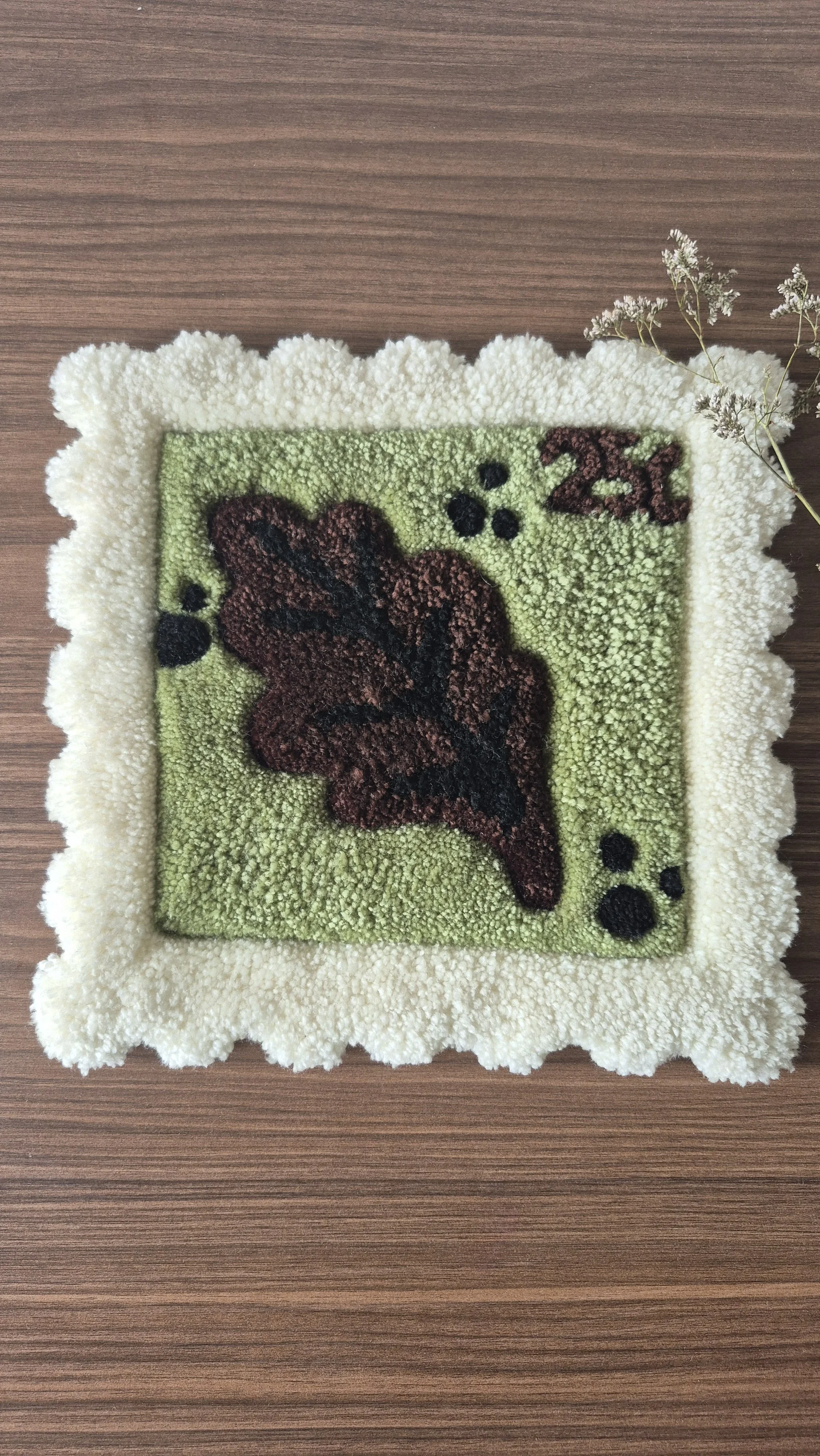 Leaf Stamp - Tufted Wall Art