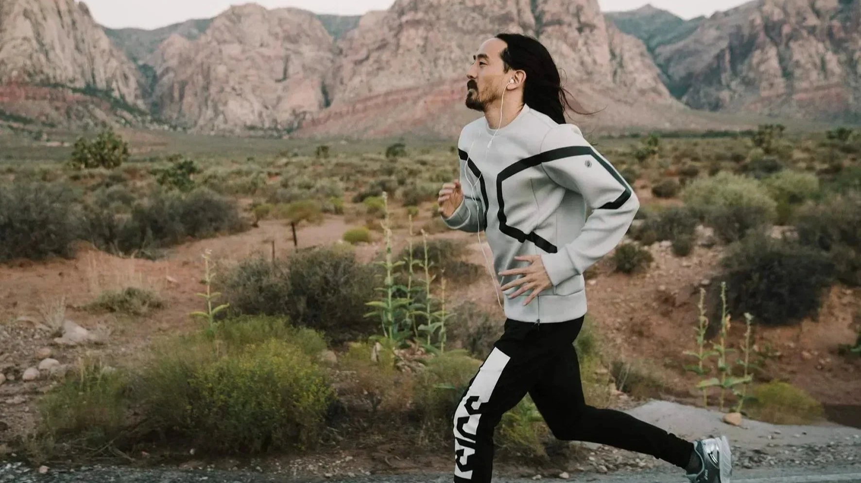 ASICS: I Move Me