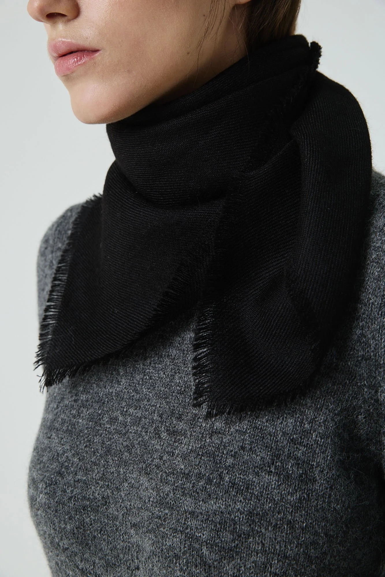 Sapana Square Negro 5.jpg